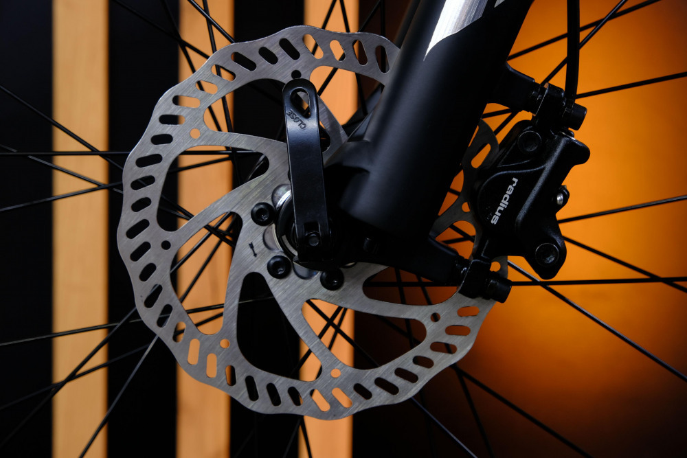 LORAK GLORY 250 HD Матовый Светло Голубой/Серебристый рама 17 (на рост 155-173)